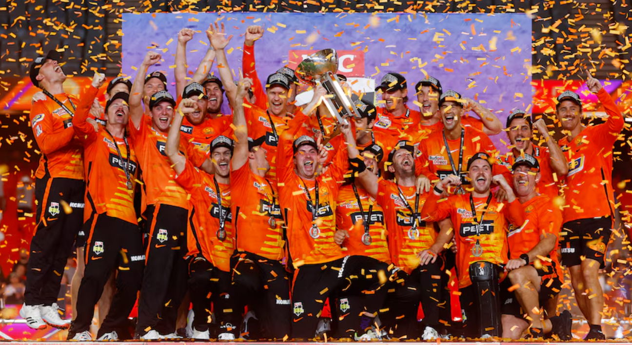 Perth Scorchers vs Sydney Sixers Big Bash League qualifier match at Optus Stadium